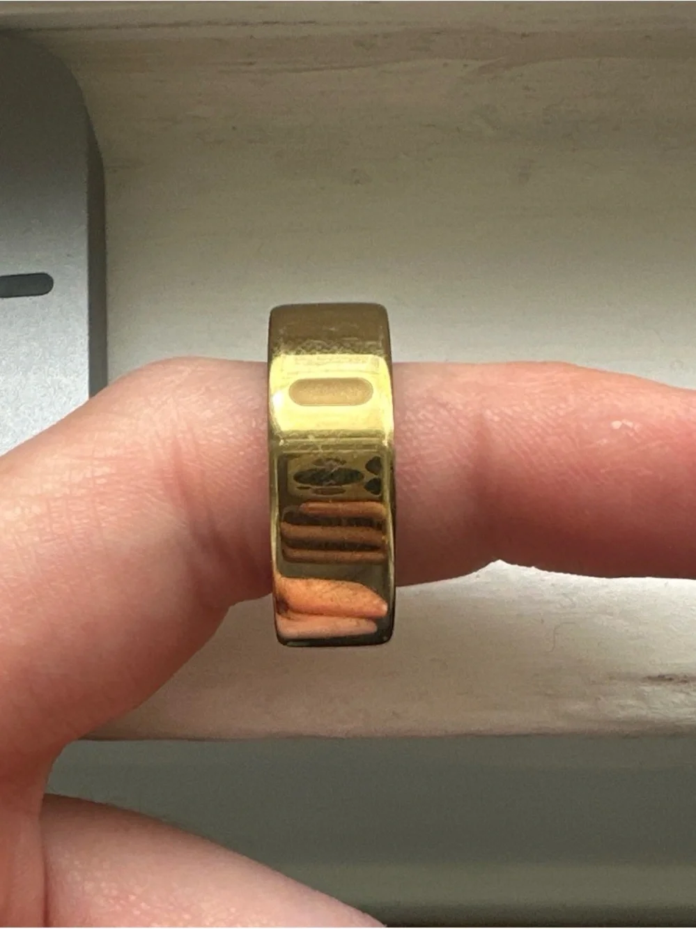 Oura Charger Dock with Gold Accent and Silver Base